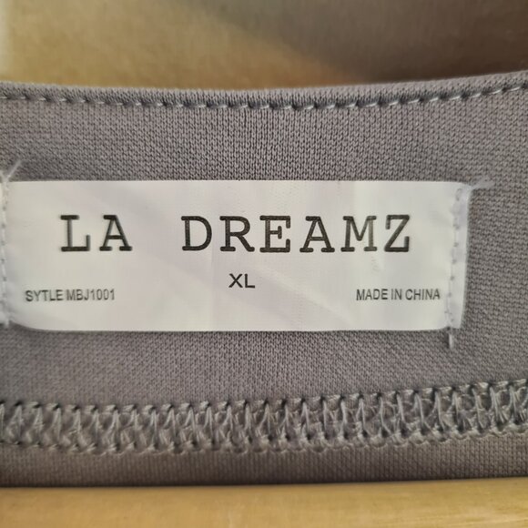 LA DREAMZ Sportswear Men's V-Neck Baseball Jersey Tee Striped Sleeves XL - Picture 3 of 6